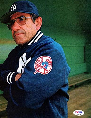 Јоги Berra Autographed 8.5x11 Списание Страница Фото New York Yankees PSA/ДНК S39079 - Autographed MLB Списанија